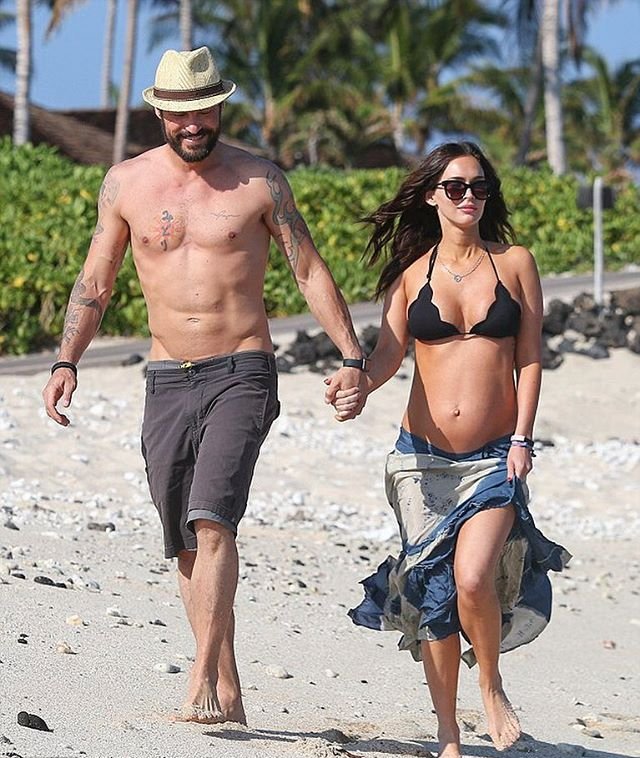 Меган Фокс родила третьего ребенка 